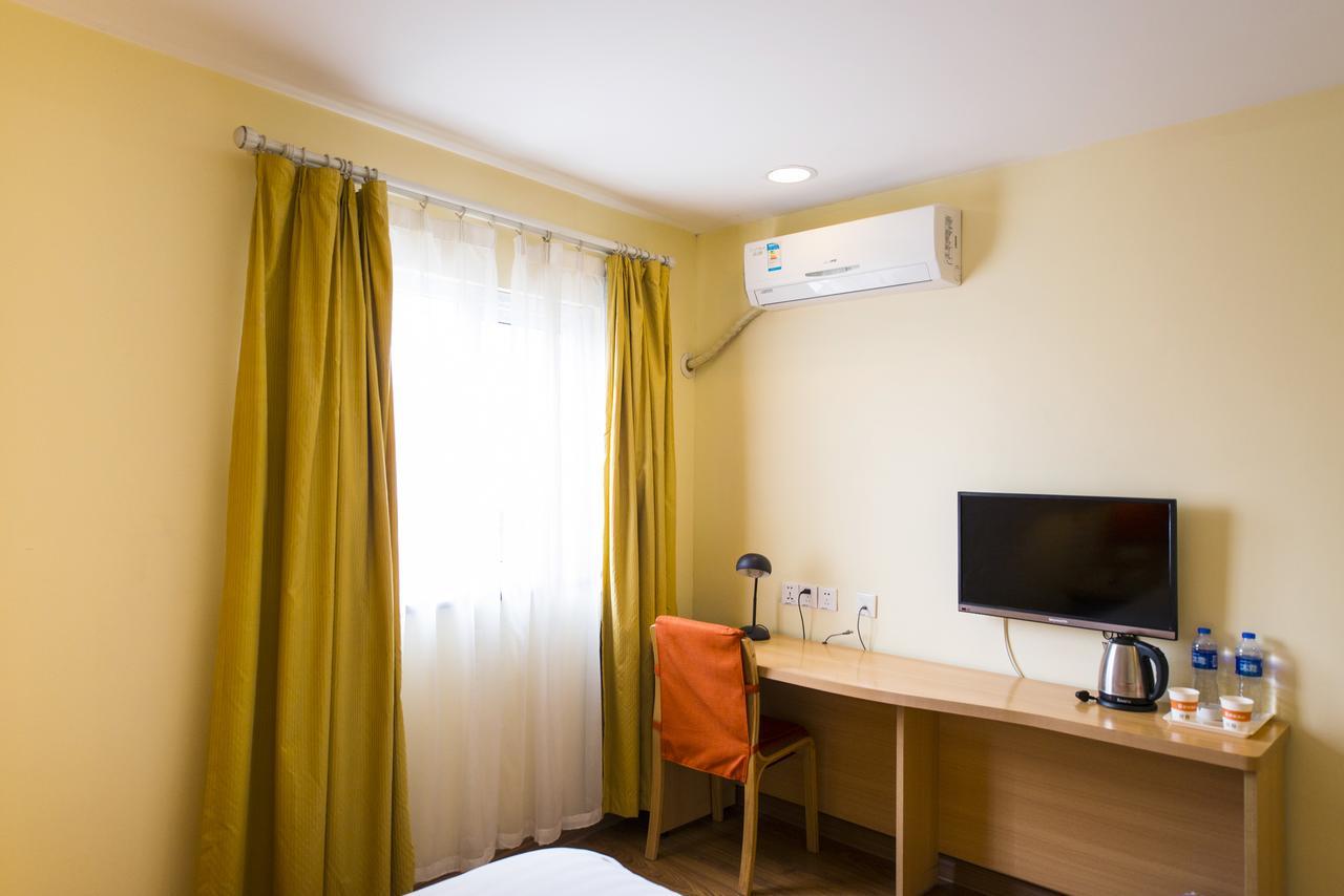 Home Inn Shanghai Century Park Esterno foto