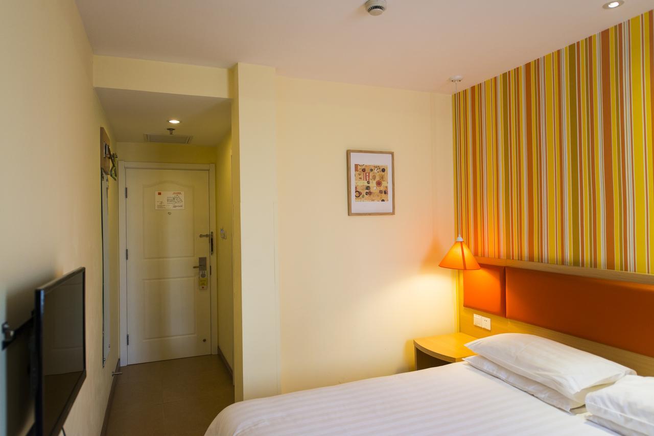 Home Inn Shanghai Century Park Esterno foto